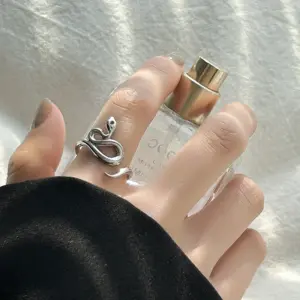 A23Y / Adjustable Opening