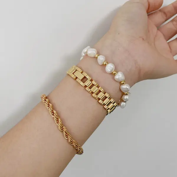 Wholesale Retro Geometric 304 Stainless Steel Chain-free Bracelets In Bulk