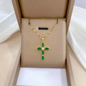 F119 Green Titanium Steel Chain Copper Pendant