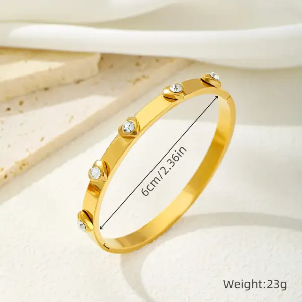 PVD Coated Real Gold Plated 18K Gold Star Heart Shape 304 Stainless Steel Vintage Style Waterproof Non Tarnish 304 Stainless Steel Bangle