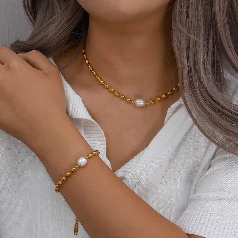 Wholesale PVD Coated Real Gold Plated 18K Gold Geometric 304 Stainless Steel Retro Waterproof Non Tarnish 304 Stainless Steel Necklace