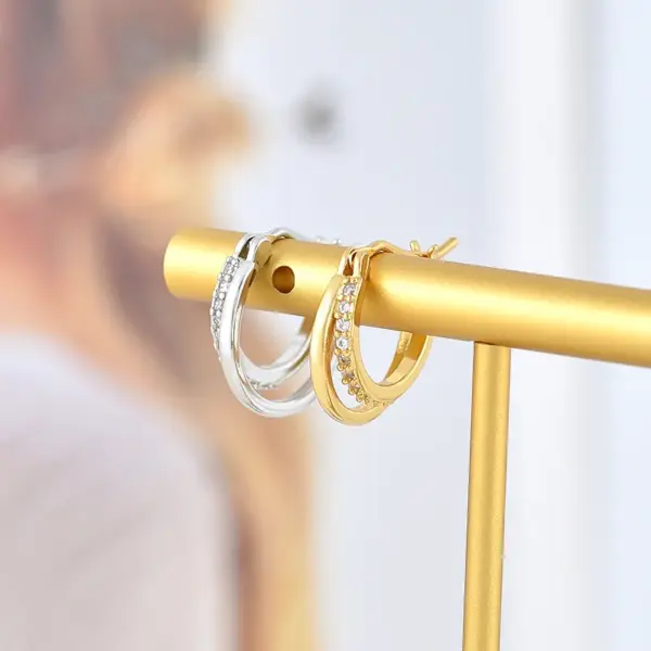 Wholesale Simple Style Geometric Plating Metal Artificial Gemstones Copper Earrings