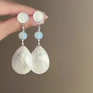 163# Silver Needle-White-Shell