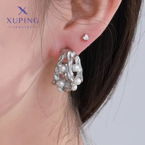 Wholesale 1 Pair Elegant Vintage Style XUPING Geometric Hollow Out Inlay 304 Stainless Steel Artificial Pearls 18K Gold Plated Raw Steel Ear Studs