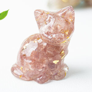 Strawberry Crystal / Size: 3.2*3.3*4cm