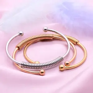 Wholesale Simple Style C Shape Solid Color Stainless Steel Plating Cuff Bracelets