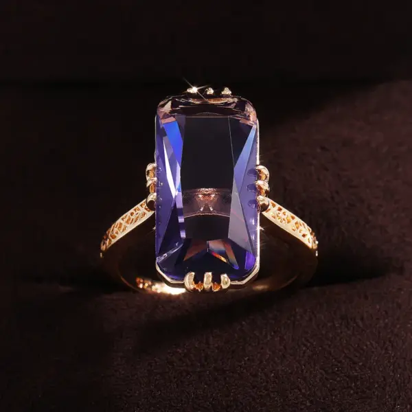 Wholesale Fashion Ladies Zircon Silver Plated Ring Female Copper Jewelry Wholesale