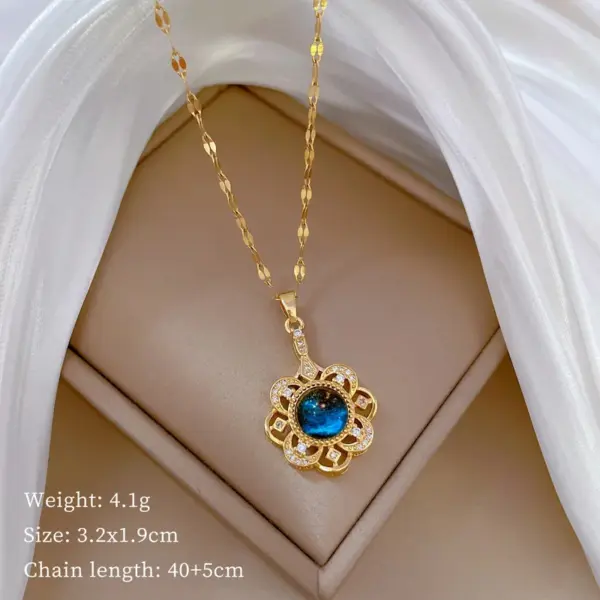 Wholesale Jewelry Elegant Modern Style Star Moon Heart Shape Titanium Steel Copper Pendant Necklace Cable Chain