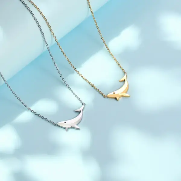 Wholesale PVD Coated Real Gold Plated 18K Gold Whale 304 Stainless Steel Casual Cartoon Style Streetwear Waterproof Non Tarnish 304 Stainless Steel Pendant Necklace