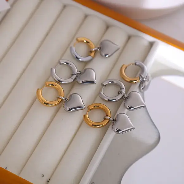 Wholesale 304 Stainless Steel Heart Shape PVD Coated 18K Real Gold Plated Sweet Waterproof Non Tarnish Plating Drop Earrings