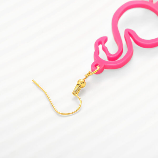 oly-99d0cefd79e7856ebb5485e1db8d5dda Wholesale Semi-managed environmentally friendly acrylic earrings personality hollow swan tassel earrings earrings