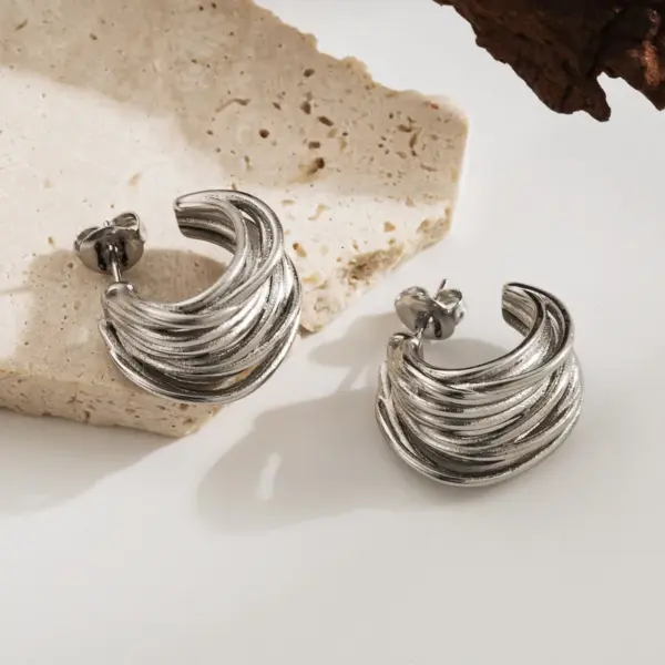 Wholesale 1 Pair Basic Simple Style C Shape Solid Color 304 Stainless Steel 14K Gold Plated Ear Studs