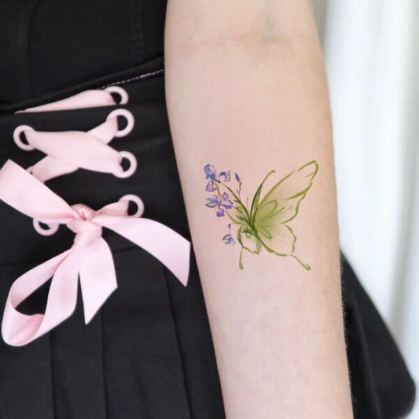 Wholesale Colorful Butterfly Tattoo Sticker Beautiful Flower High-end Sense Ins Girly Heart Collarbone Arm Waterproof Long-lasting Tattoo Sticker
