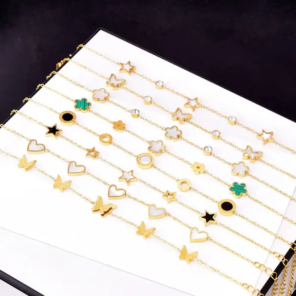 Wholesale PVD Coated Real Gold Plated 18K Gold Star Flower Butterfly 304 Stainless Steel Casual Simple Style Waterproof Non Tarnish 304 Stainless Steel Bracelets