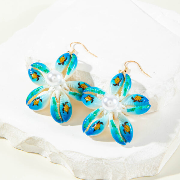 Wholesale Cross-Border Jewelry, Hand-Woven Shell Flower Pendant Earrings, Personalized Ancient Town European and American Style Beach Style Earrings