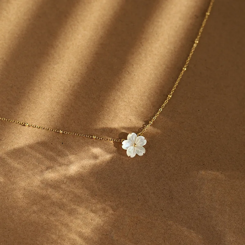 Wholesale Jewelry Sweet Flower 304 Stainless Steel Shell Plating Cable Chain Pendant Necklace Earrings