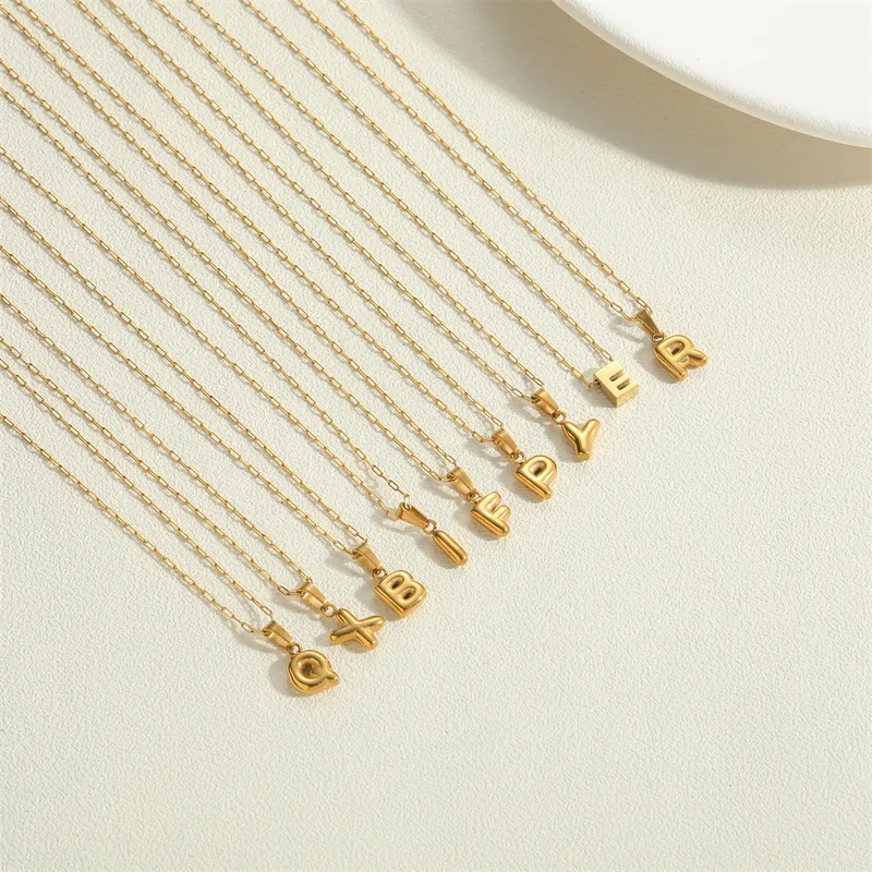 Wholesale PVD Coated Letter 304 Stainless Steel Simple Style Waterproof Non Tarnish 304 Stainless Steel Pendant Necklace
