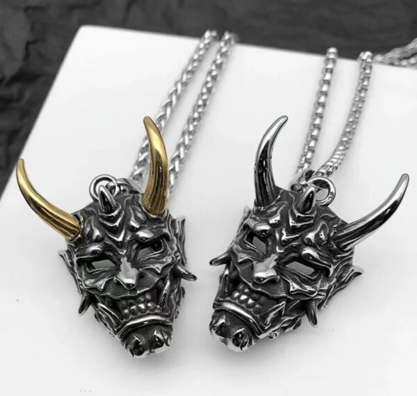Wholesale Japanese Ghost Mask Horror Gift Necklace Jewelry Men's Necklace Hip-hop Necklace Men