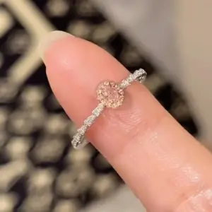 Horse Eye Gradient Pink Diamond