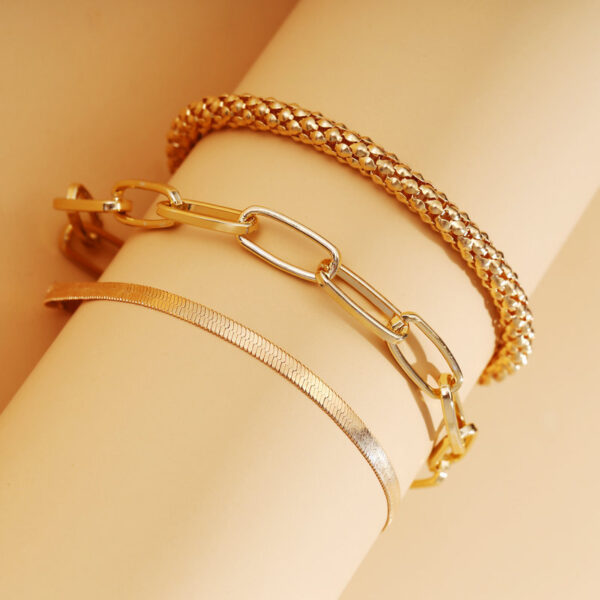 oly-9ae8f9957d0d6dd16e0b1f4e32b1c0f2 Wholesale 52004 Europe and the United States cross-border new snake bone chain multi-layer bracelet creative retro personality metal chain bracelet