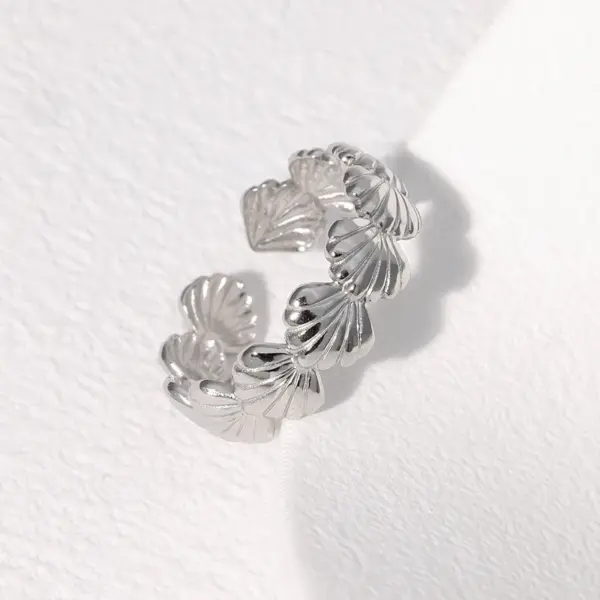 Wholesale PVD Coated Real Gold Plated 18K Gold Shell 304 Stainless Steel Marine Style Beach Tropical Waterproof Non Tarnish Open Rings