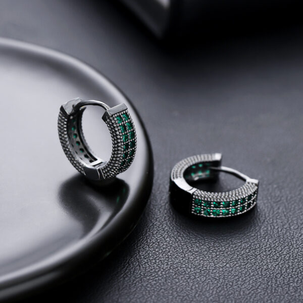 Wholesale diamond earrings men 2024 new high sense simple all-match hip hop earrings