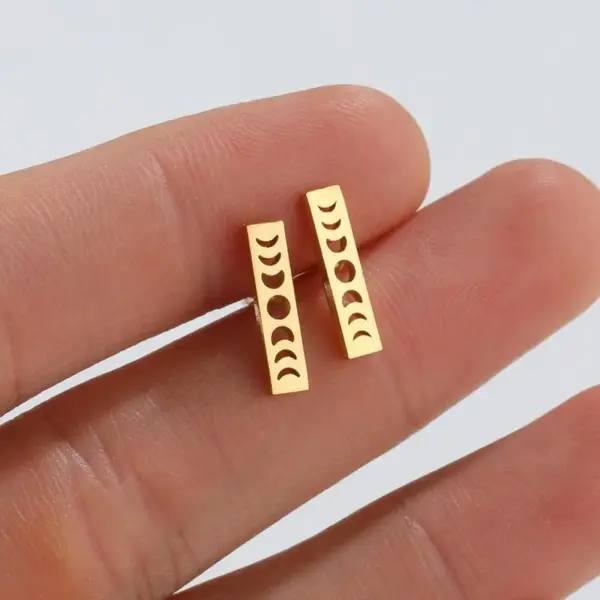 Wholesale PVD Coated 18K Gold Real Gold Plated Sun Moon 304 Stainless Steel Fashion Waterproof Non Tarnish Ear Studs