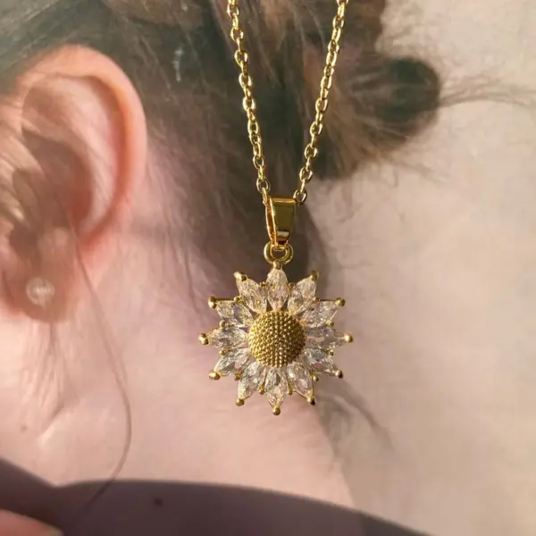 Wholesale Jewelry Fashion Flower 201 Stainless Steel Zircon Plating Inlay Stainless Steel Necklaces