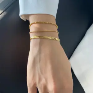 Wholesale PVD Coated Real Gold Plated Geometric 316 Stainless Steel Fashion Waterproof Non Tarnish Bracelets