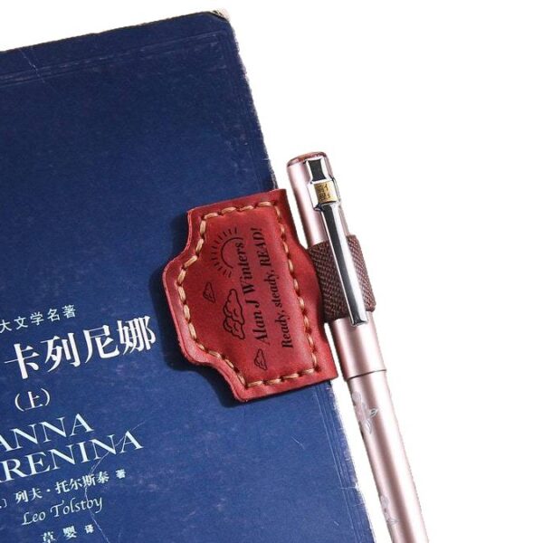 oly-9b4f76dd822cee5b7fb501f555d7425d Wholesale Magnetic Bookmarks Can Holiday Gift Book Clips man made leather