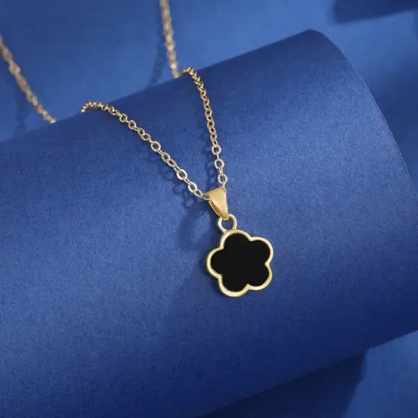 Wholesale Copper Flower Electroplated Imitation Gold Elegant Cute Simple Style Cable Chain Pendant Necklace