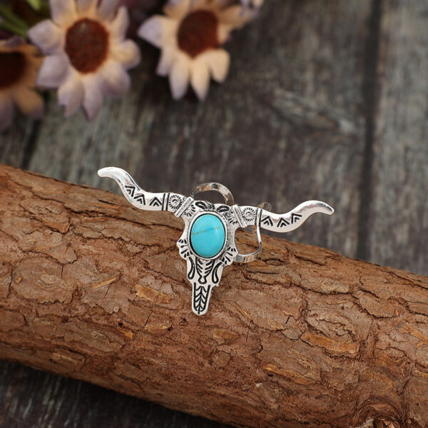 Wholesale Retro ethnic style bull head carved inlaid turquoise alloy ring