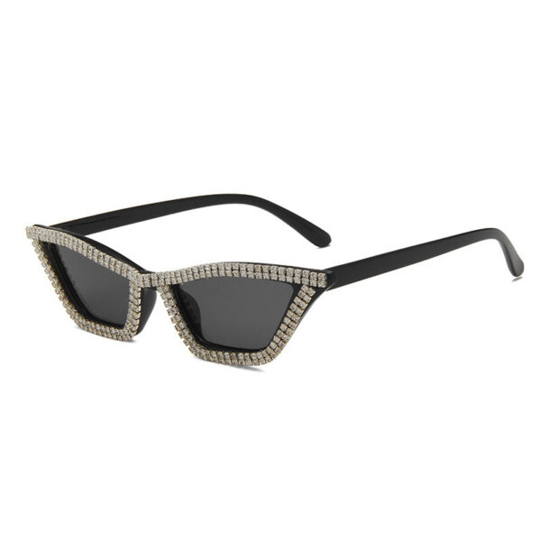 oly-9b6884f549066228916b1657ba62596b Wholesale Fashion Diamond-encrusted Cat's Eye Triangle Sunglasses Personalized Cyber pular Didi Bounty Sunglasses AliExpress INS