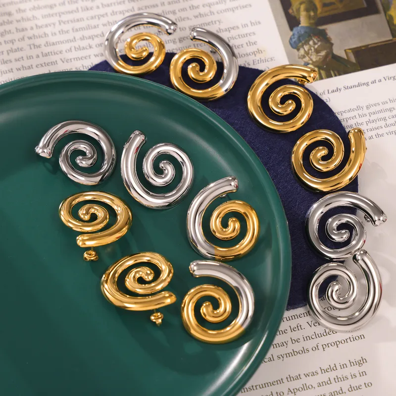 Wholesale PVD Coated Real Gold Plated 18K Gold Lines Spiral 304 Stainless Steel Simple Style Classic Style Waterproof Non Tarnish Ear Studs