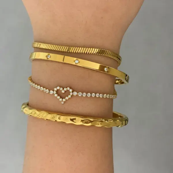 PVD Coated Real Gold Plated 16K White Heart Shape 304 Stainless Steel Casual Elegant Waterproof Non Tarnish Bracelets Bangle