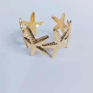 Gold / Average Size / Starfish Bracelet