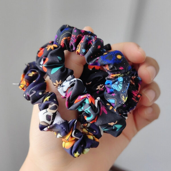 Wholesale autumn and winter simple Halloween small intestine ring hair rope