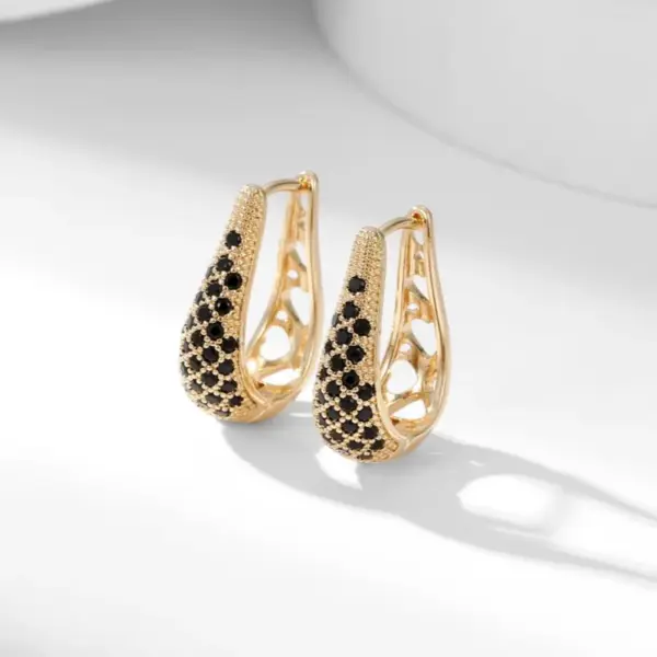 Wholesale Copper Water Droplets Zircon Gold Plated Sexy Simple Style Streetwear Gold Earrings