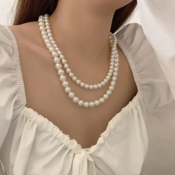 Wholesale Elegant Simple Style Solid Color Artificial Pearls Imitation Pearl Wholesale Necklace