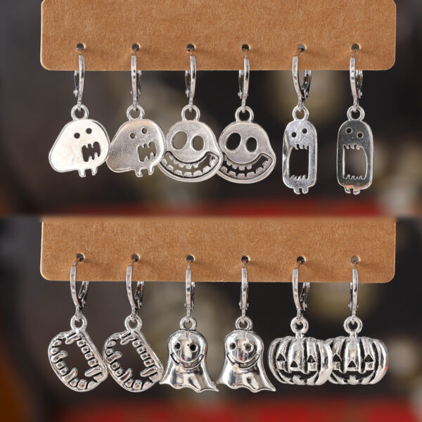 oly-9ba99b34f1bfb8dfee9b79f0659d9713 Wholesale SHEIN's best-selling Halloween series skull and ghost face earrings and creative quirky pumpkin tool and jewelry set.