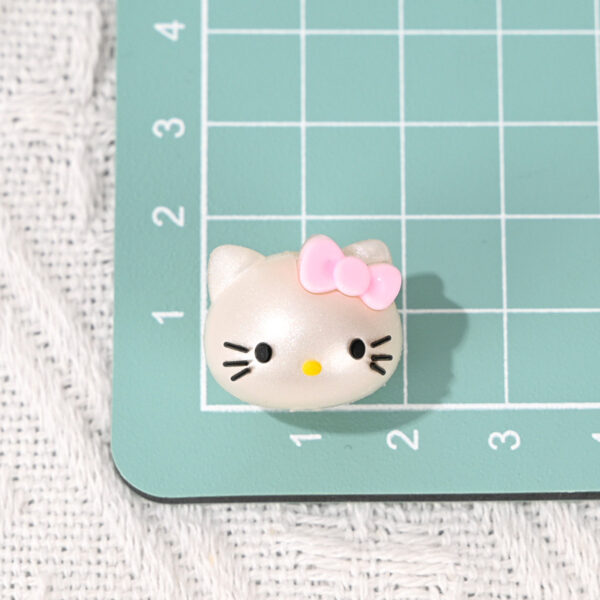 oly-9bba90b9ec871345f0852271c0e97323 Wholesale Cartoon rubber kt cat beaded cute pen accessories diy bag chain mobile phone chain key chain loose beads material