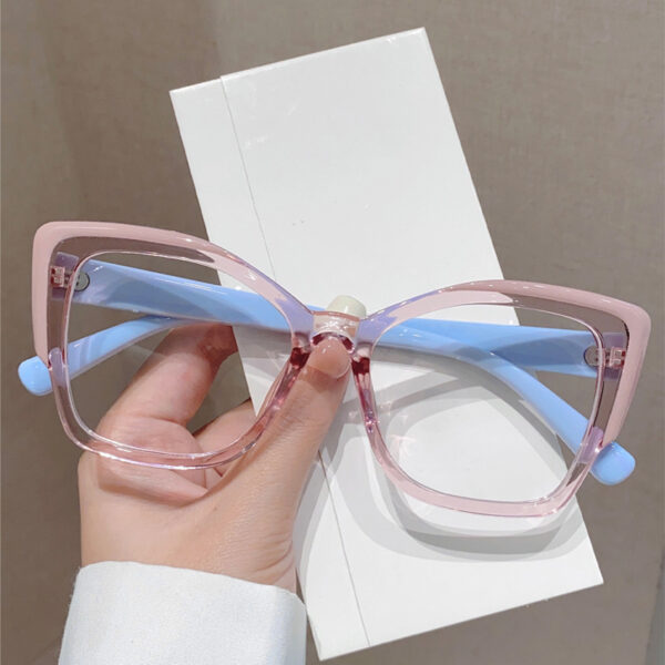 Wholesale European and American style cat's eye personality contrast color high-level anti-blue light glasses Internet-famous same style literary retro fashion flat mirror