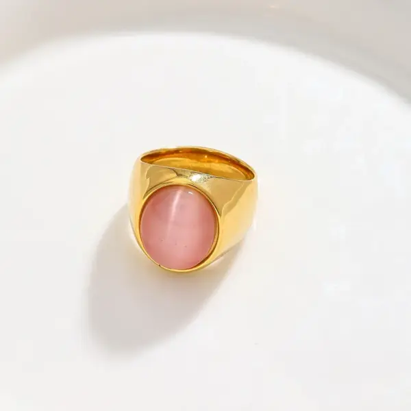 Advanced Romantic Stainless Steel 18K Gold Plating Oval Inlaid Opal Ring