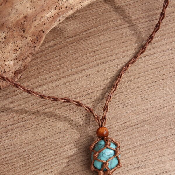 Wholesale Rose Quartz Hand-woven Vintage Necklace