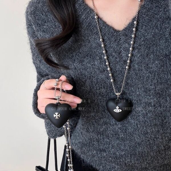 Wholesale Black love cross sweater chain women's light luxury elegant long winter all-match necklace new accessories