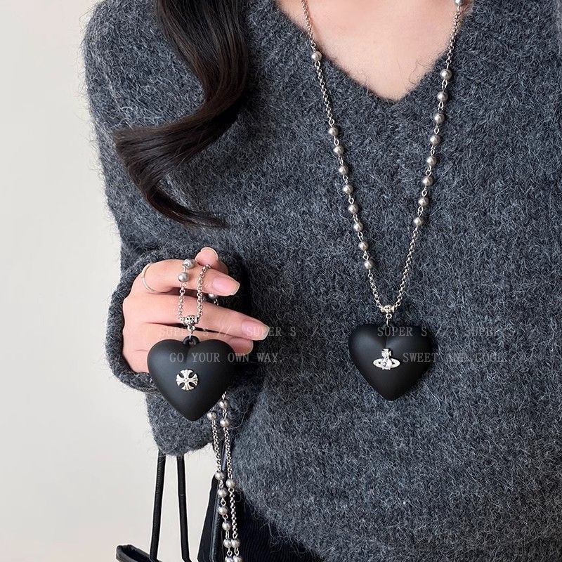 Wholesale Black love cross sweater chain women's light luxury elegant long winter all-match necklace new aessories