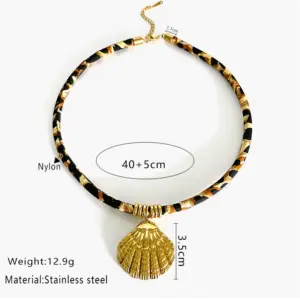 Golden Shell / One Size