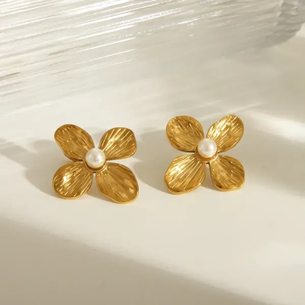 Wholesale Jewelry Basic Classic Style Flower 304 Stainless Steel Artificial Pearls 18K Gold Plated Plating Inlay Earrings Necklace