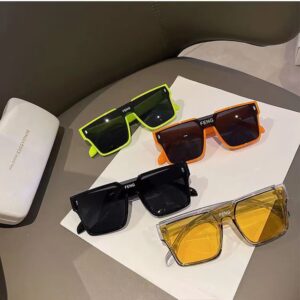 Wholesale 2023 New Personalized Sunglasses Internet Celebrities Same Style Men's and Women's Large Frame Sunglasses Anti-Uv Fashion Trend Glasses