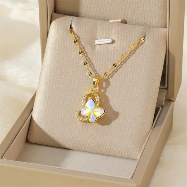 Wholesale 201 Stainless Steel Brass 18K Gold Plated Inlay Rainbow Star Flower Zircon Pendant Necklace